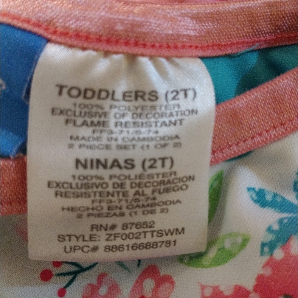 Disney bundle - Picture 2 of 2